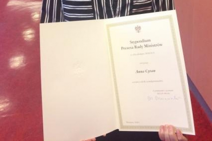 Anna Cyran z dyplomem